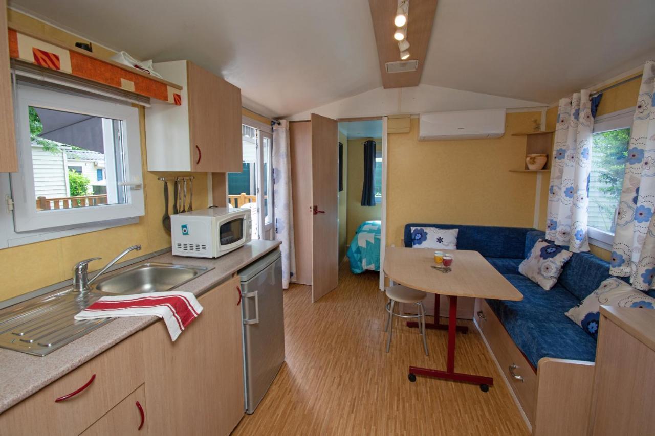 Camping Les Mimosas Hotell Pégomas Eksteriør bilde